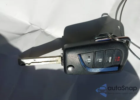 2019 Toyota Camry Le z USA, uszkodzony, nr VIN 4T1B11HK0KU798721